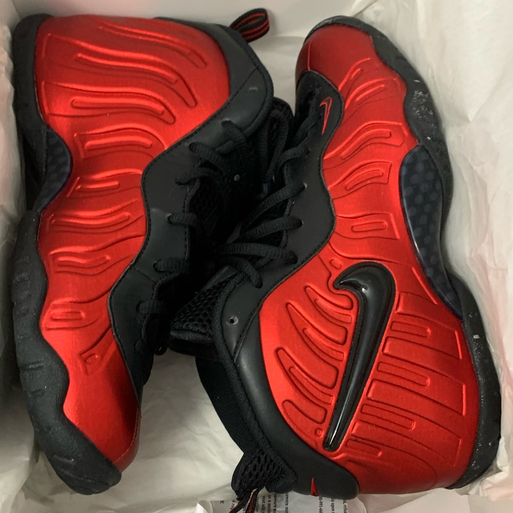 Nike little posite pro
